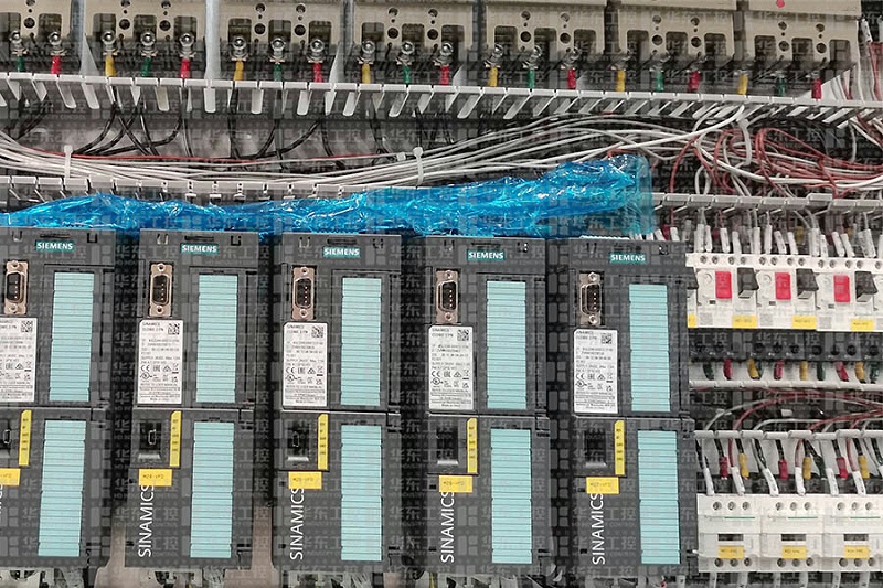 華東工控-變頻柜