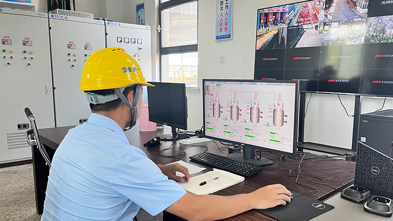 精準智能控制：反應(yīng)釜自動化控制系統(tǒng)的五大核心特殊設(shè)計?